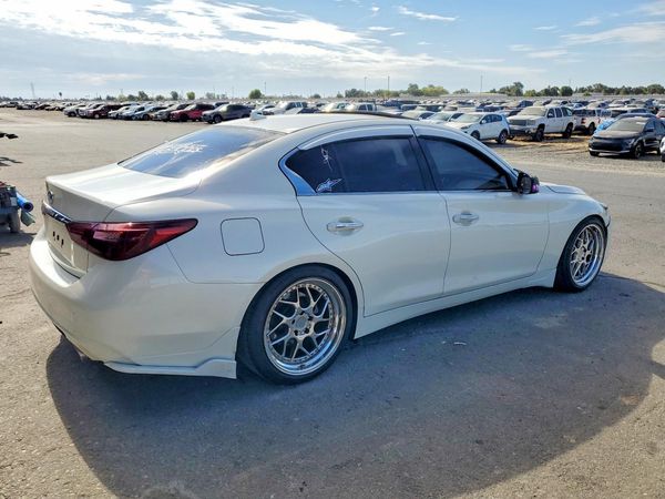 2019 INFINITI Q50