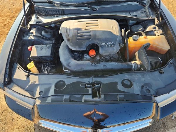 2014 DODGE CHARGER SE
