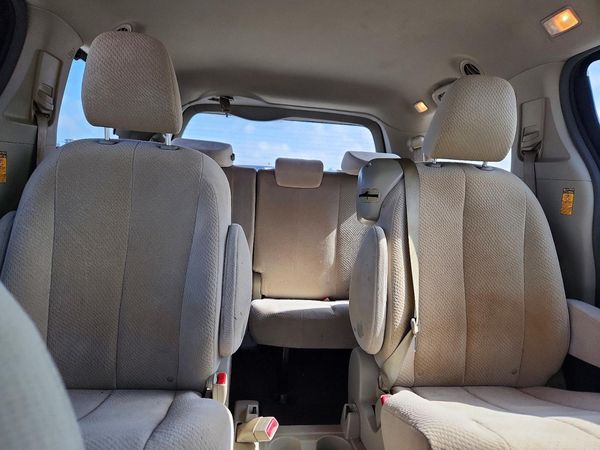 2014 TOYOTA SIENNA
