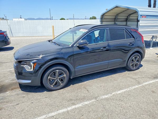 2025 KIA NIRO