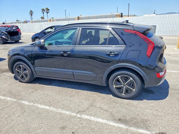 2025 KIA NIRO