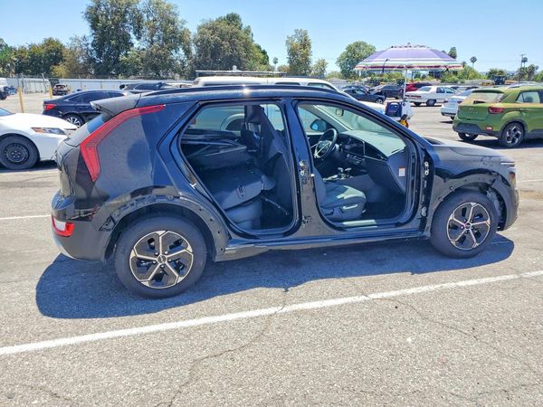 2025 KIA NIRO