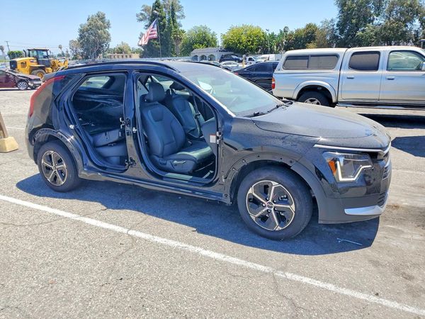 2025 KIA NIRO