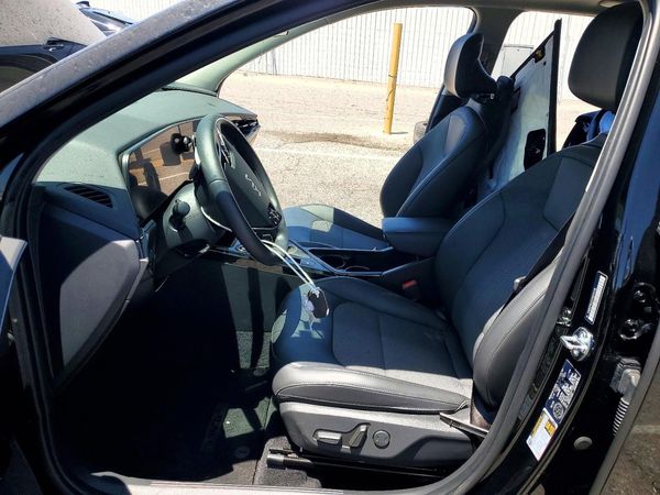 2025 KIA NIRO