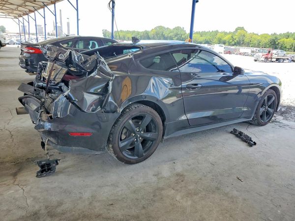 2023 FORD MUSTANG I4