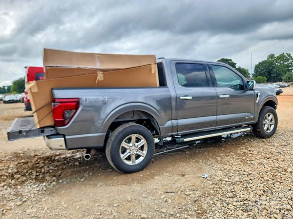 2024 FORD F150