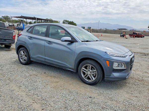 2020 HYUNDAI KONA SE