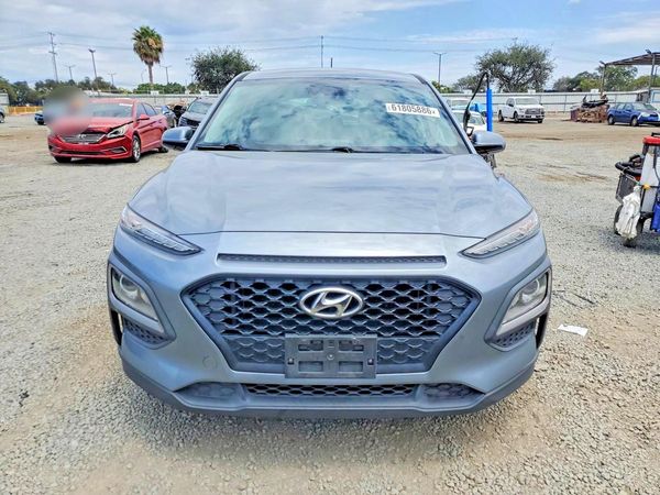 2020 HYUNDAI KONA SE