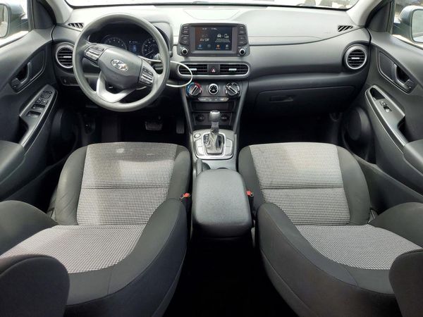 2020 HYUNDAI KONA SE