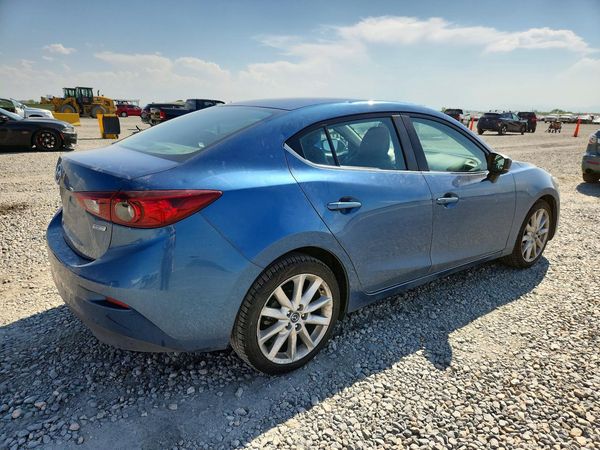 2017 MAZDA 3 Touring