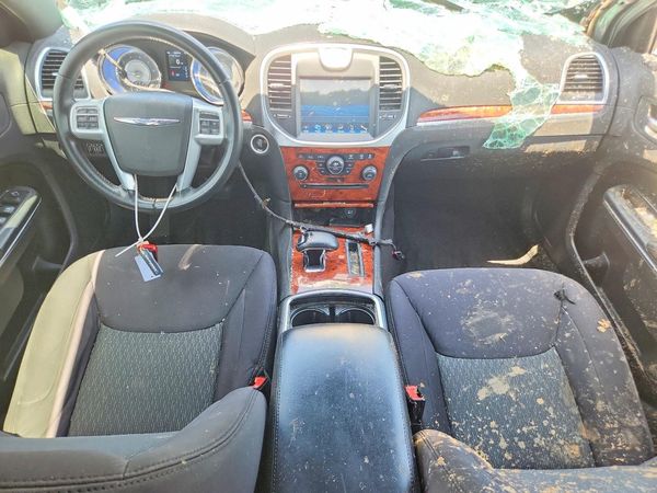 2014 CHRYSLER 300