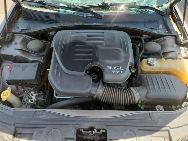 2014 CHRYSLER 300