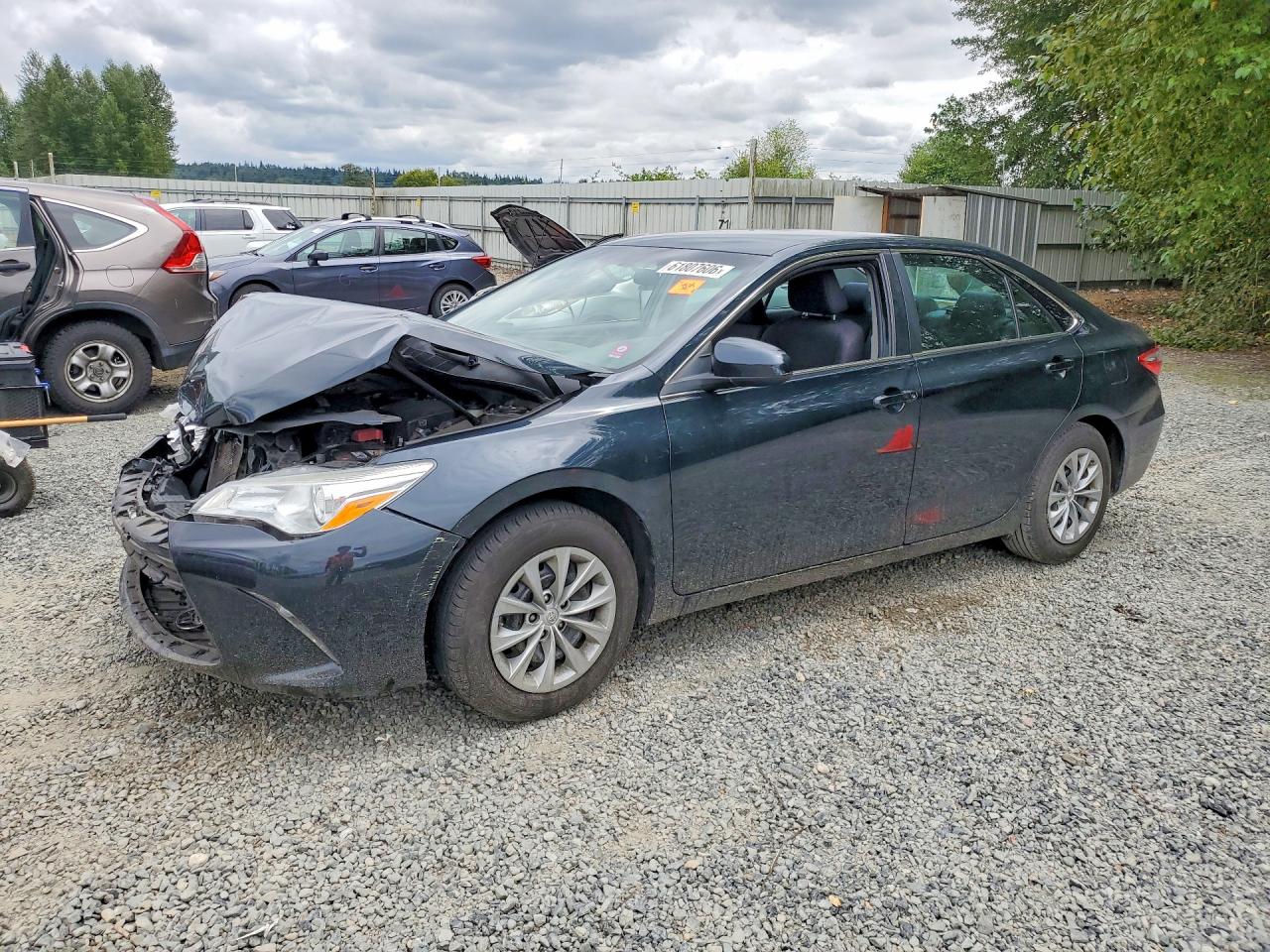 2017 TOYOTA CAMRY