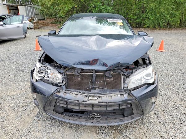 2017 TOYOTA CAMRY