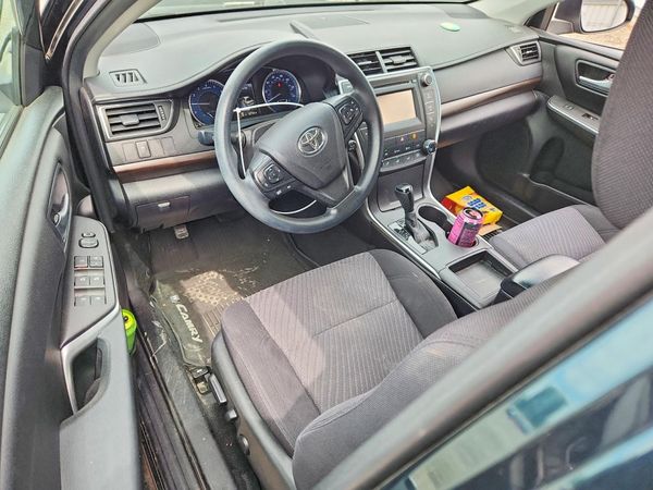 2017 TOYOTA CAMRY