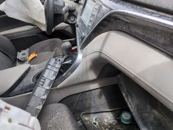 2018 TOYOTA CAMRY LE/SE/XLE/XSE — CKPT