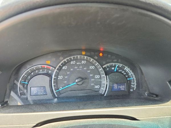 2014 TOYOTA CAMRY