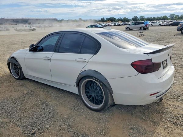 2016 BMW 328 SA
