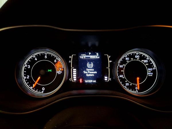 2019 JEEP CHEROKEE LATITUDE FWD