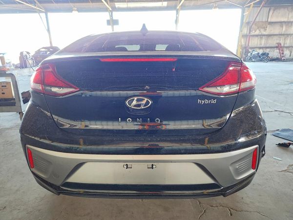 2020 HYUNDAI IONIQ SE