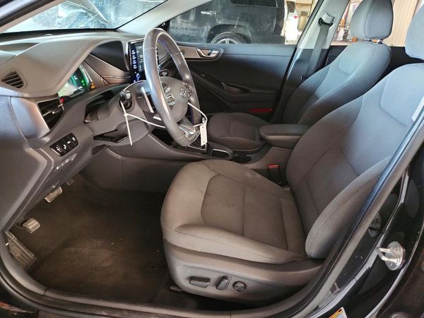 2020 HYUNDAI IONIQ SE