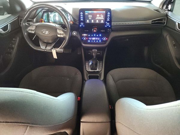 2020 HYUNDAI IONIQ SE