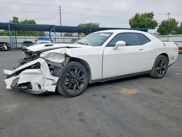 2021 DODGE CHALLENGER SXT