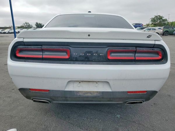 2021 DODGE CHALLENGER SXT