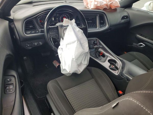 2021 DODGE CHALLENGER SXT