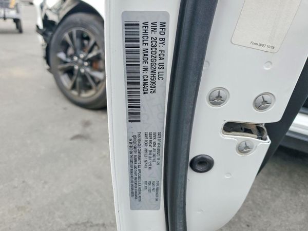 2021 DODGE CHALLENGER SXT