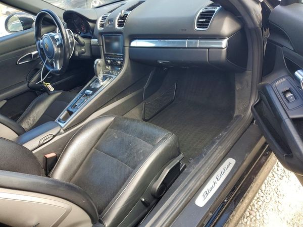 2016 PORSCHE BOXSTER