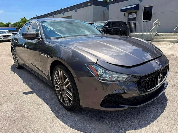 2015 MASERATI GHIBLI