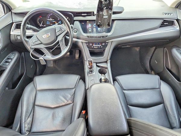 2019 CADILLAC XT5 Luxury