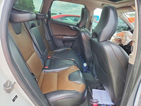 2017 VOLVO XC60 Dynamic
