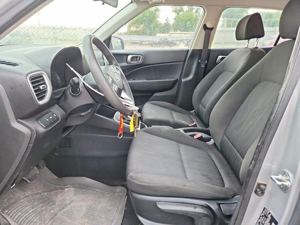 2021 HYUNDAI VENUE SE