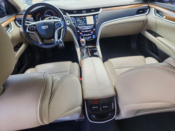 2018 CADILLAC XTS Luxury