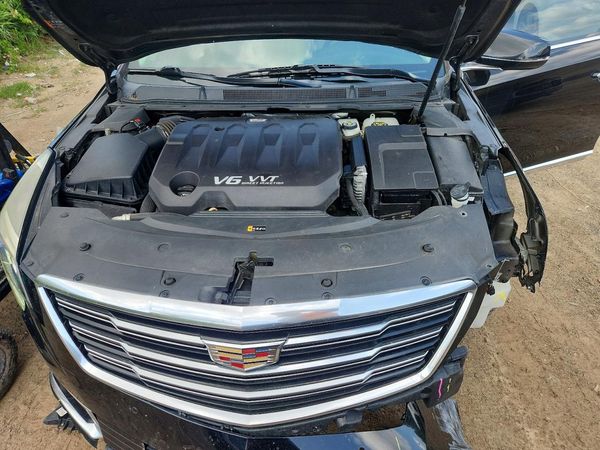 2018 CADILLAC XTS Luxury