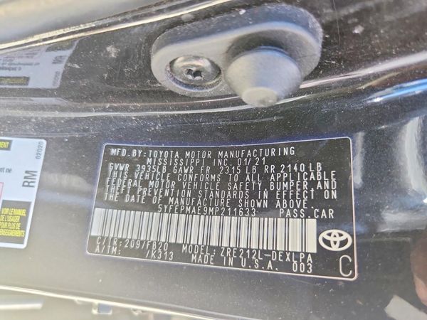 2021 TOYOTA COROLLA LE