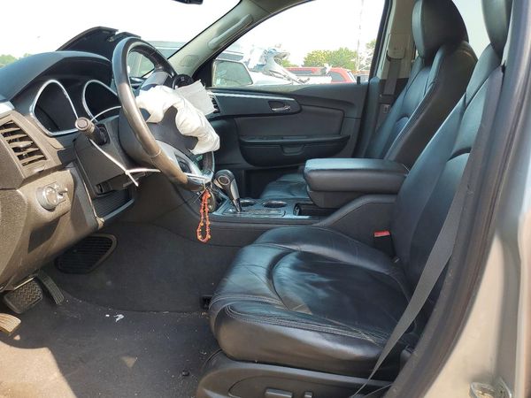 2012 CHEVROLET TRAVERSE 2LT