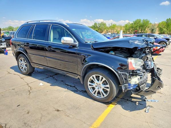 2013 VOLVO XC90