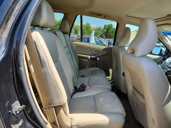 2013 VOLVO XC90