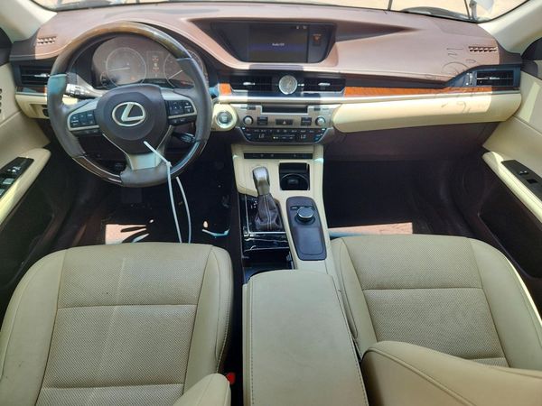 2016 LEXUS ES 350