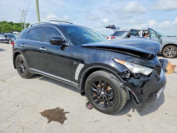 2015 INFINITI QX70