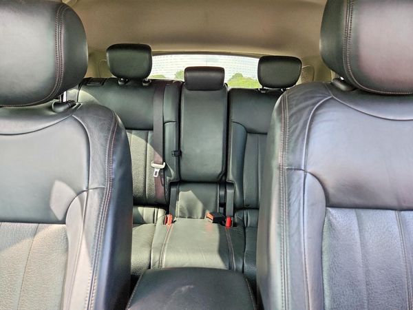2015 INFINITI QX70