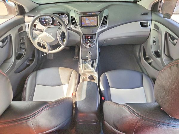 2014 HYUNDAI ELANTRA GLS(Middle)