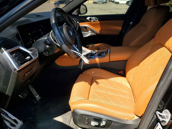 2025 BMW X6 M60i xDr