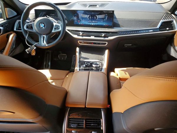 2025 BMW X6 M60i xDr