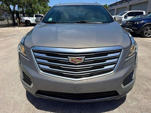2017 CADILLAC XT5 Base