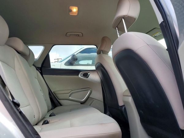 2021 KIA SOUL LX, S, X-Line