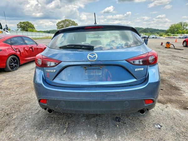 2016 MAZDA 3 SV/Base
